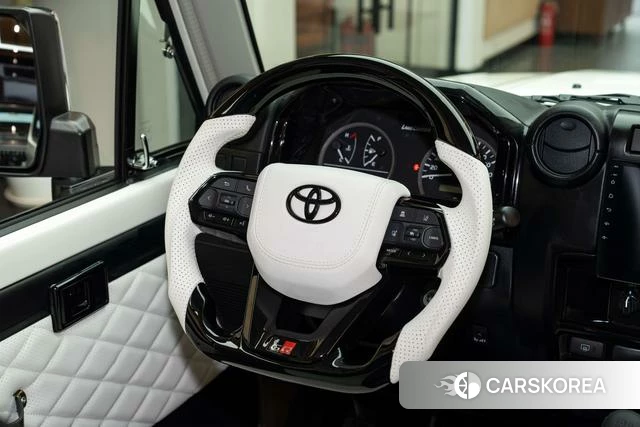 Toyota Land Cruiser 70 Series id 4239381 из Китая 18