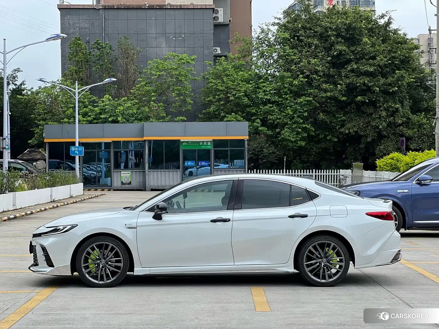 Toyota Camry id 4622427 из Китая 9