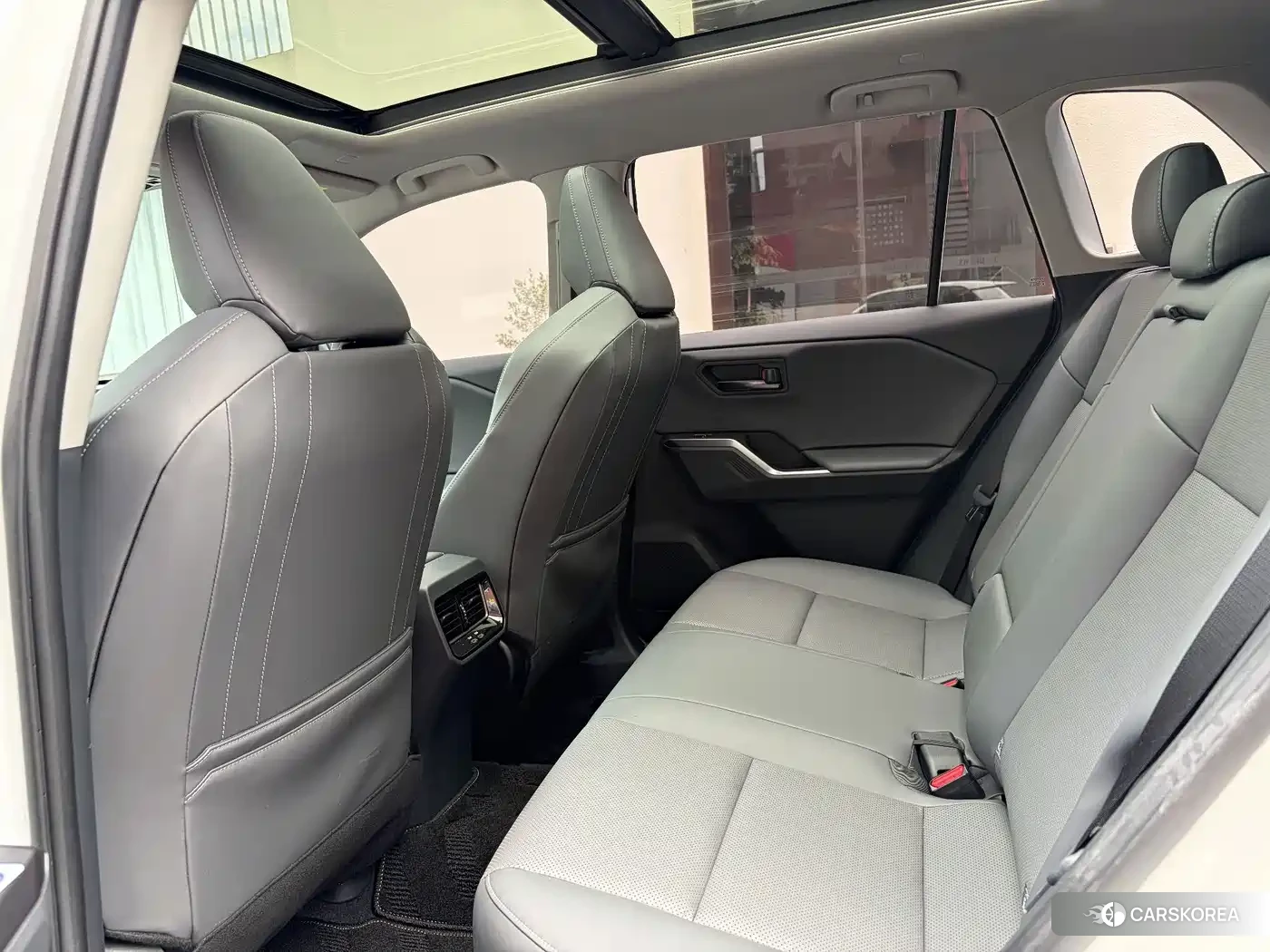 Toyota RAV4 id 4628294 из Китая 9
