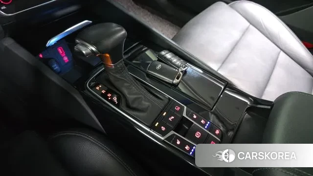 Kia Come New K7 id 3742346 из Кореи 19