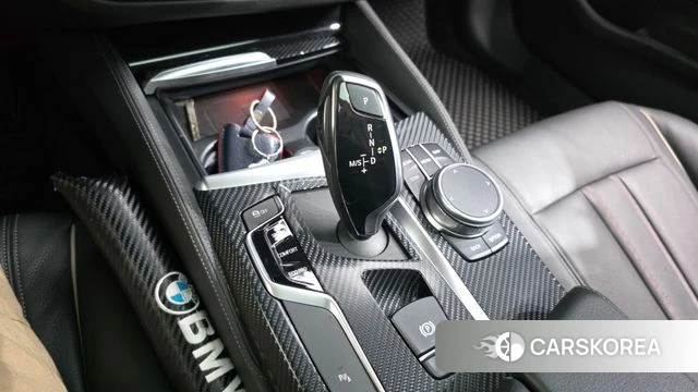 BMW 5 Series (G30) id 4620003 из Кореи 36