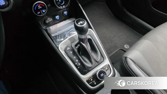 Hyundai Venue id 3820274 из Кореи 19