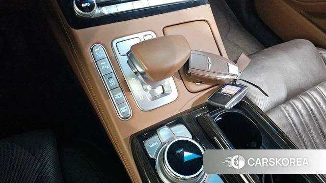 Genesis G90 id 3807091 из Кореи 19