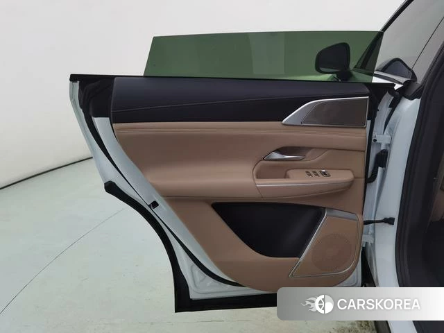 Xiaopeng Motors Xiaopeng G9 id 3908843 из Китая 24