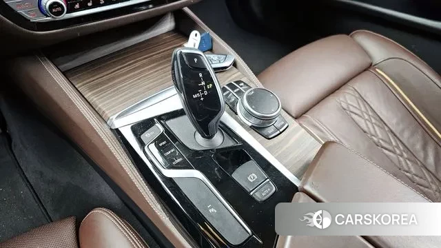 BMW 5 Series (G30) id 3474170 из Кореи 19