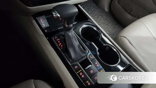 Kia The New Carnival id 3396772 из Кореи 19