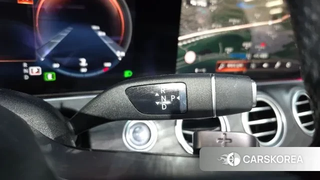 Mercedes-Benz E-Class W213 id 3577198 из Кореи 19