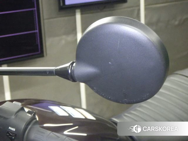 Kawasaki Z900RS id 3949014 из Японии 33