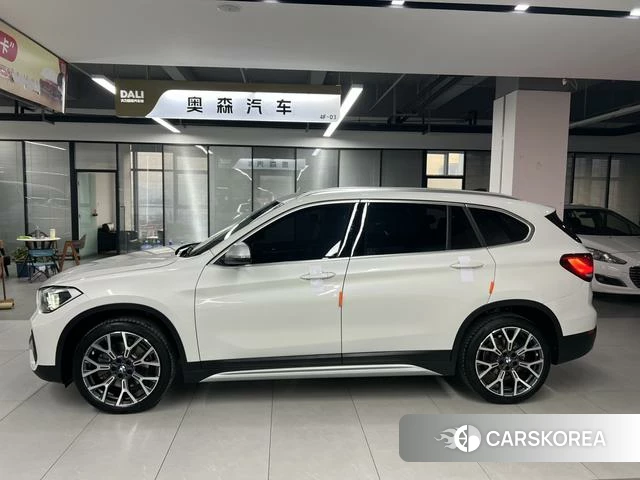 BMW X1 id 3908250 из Китая 21