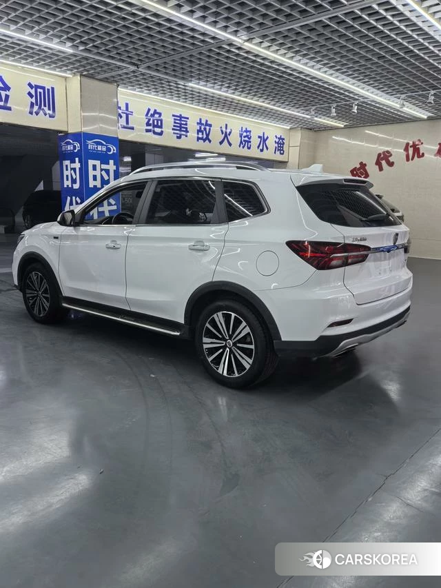 Roewe RX5 id 3890683 из Китая 9