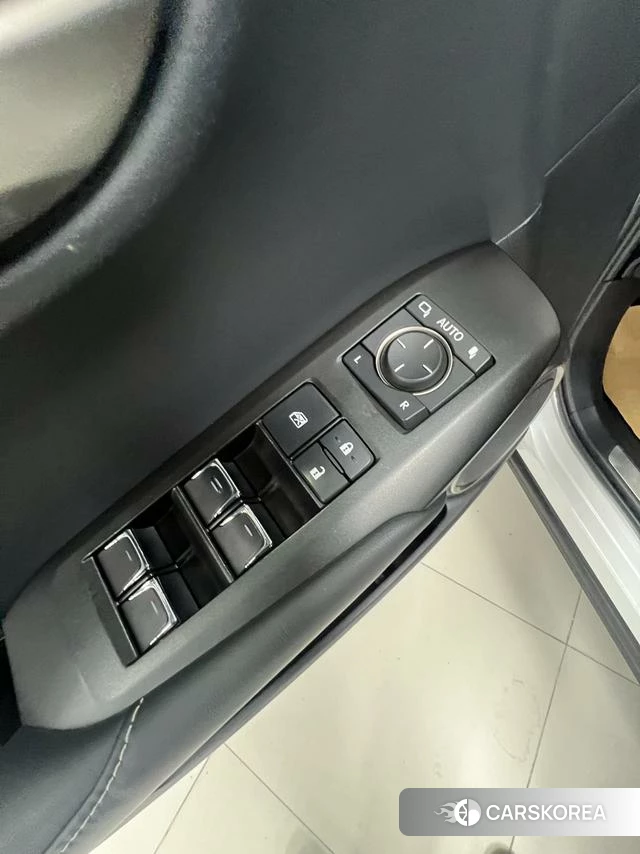 Lexus NX id 4263001 из Китая 24