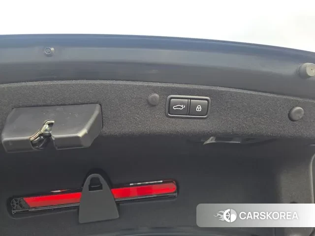 Hyundai The New Grandeur IG id 3752763 из Кореи 19