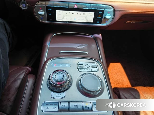 Genesis G90 (RS4) id 4500573 из Кореи 19