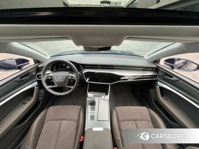Audi A7L id 4261799 из Китая 13