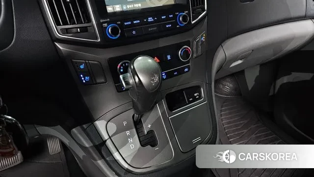 Hyundai The New Grand Starex id 3423541 из Кореи 19