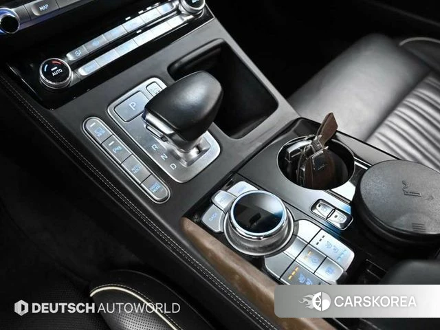 Genesis G90 id 4203706 из Кореи 19