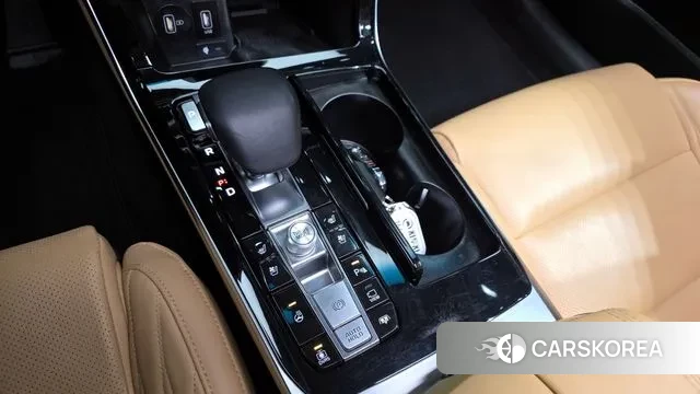 Kia K7 Premier Hybrid id 3519714 из Кореи 19