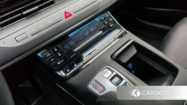 Hyundai The New Grandeur IG id 3038378 из Кореи 19