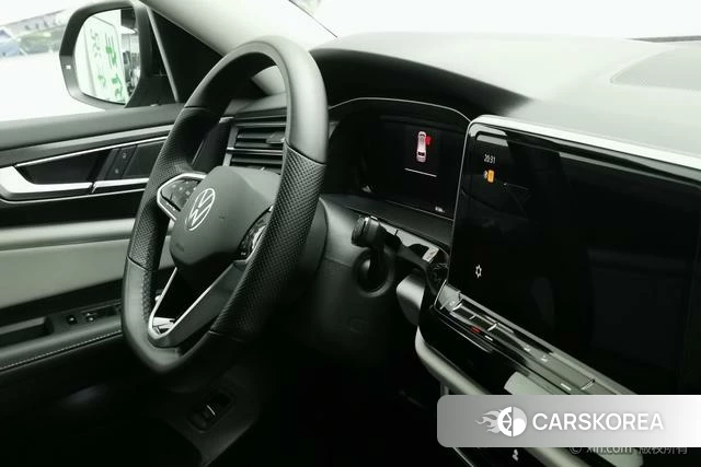 Volkswagen Tourang id 4210599 из Китая 23