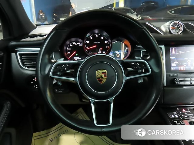 Porsche Macan id 4587348 из Кореи 19
