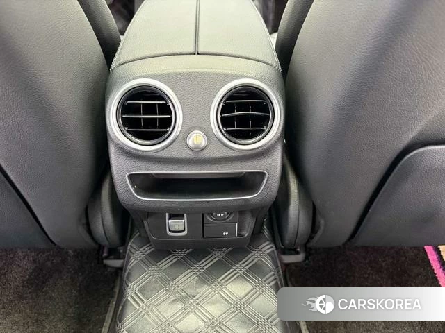 Mercedes-Benz Class C id 4320659 из Китая 17