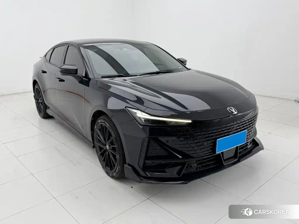 Chang'an UNI-V id 4654618 из Китая 9