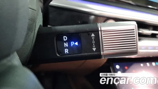 Hyundai Grandeur (GN7) id 2920208 из Кореи 19