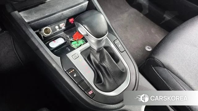 Kia Come New K3 id 3433742 из Кореи 19