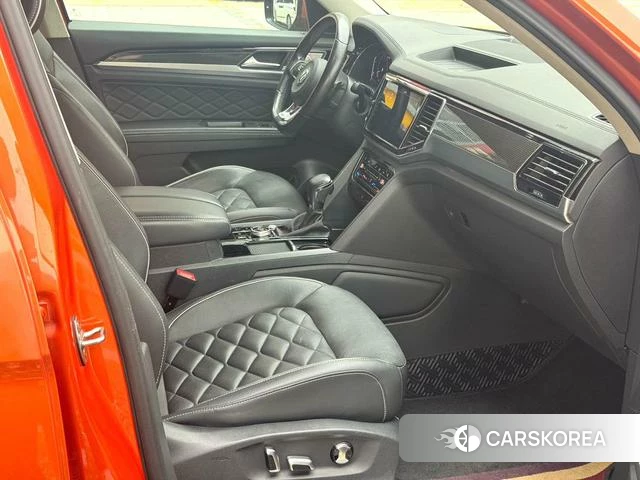 Volkswagen Tourang id 4238981 из Китая 9