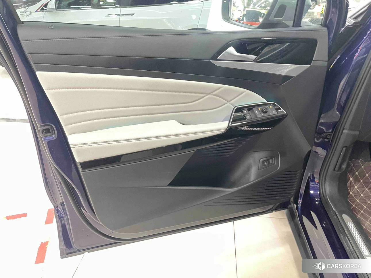 Volkswagen ID.6 X id 4461675 из Китая 22