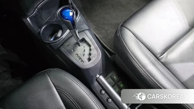 Toyota Prius C id 3259291 из Кореи 19