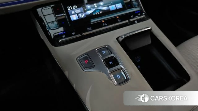 Hyundai The New Grandeur IG Hybrid id 4415087 из Кореи 19