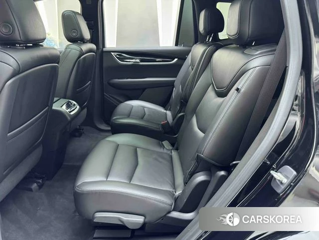 Cadillac XT6 id 4209948 из Китая 17