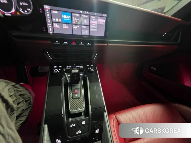 Porsche 911(992) id 4842604 из Кореи 19