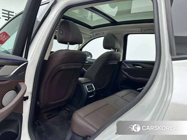 BMW X3 id 4367397 из Китая 31