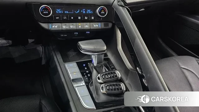 Hyundai Avante Hybrid (CN7) id 3301700 из Кореи 19