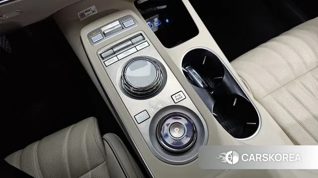 Genesis GV70 id 3571761 из Кореи 19