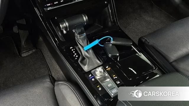 Kia K7 Premier id 3736221 из Кореи 19