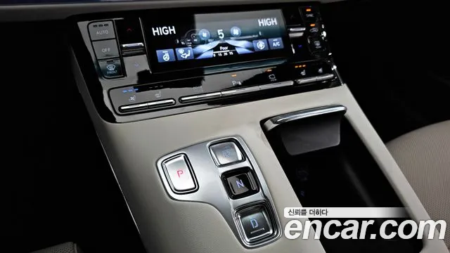 Hyundai The New Grandeur IG id 2492346 из Кореи 19