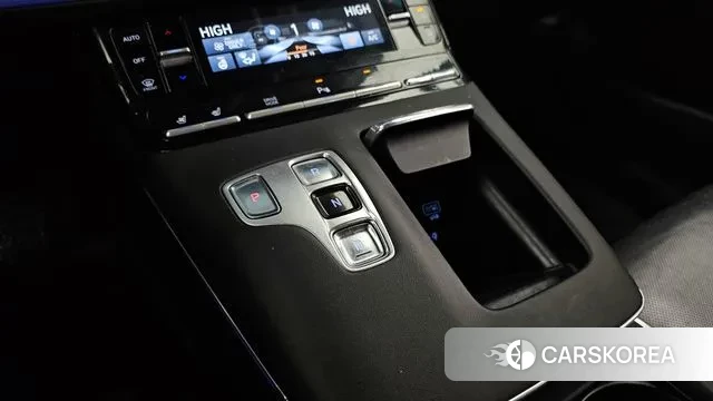 Hyundai The New Grandeur IG Hybrid id 3468201 из Кореи 19