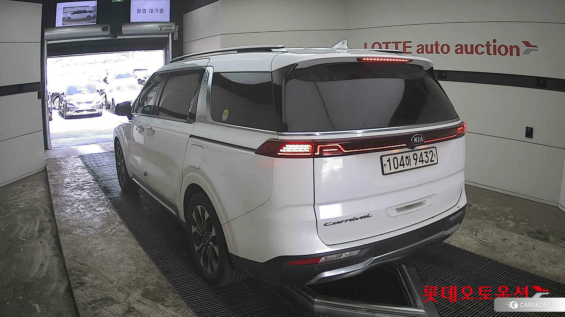 Kia Carnival id 3869393 из Кореи 36