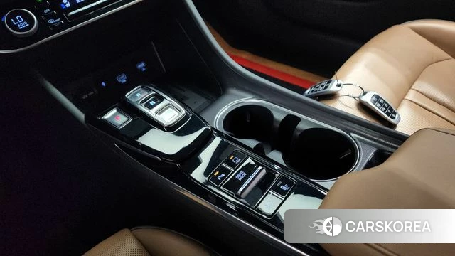 Hyundai Sonata (DN8) id 3924659 из Кореи 19