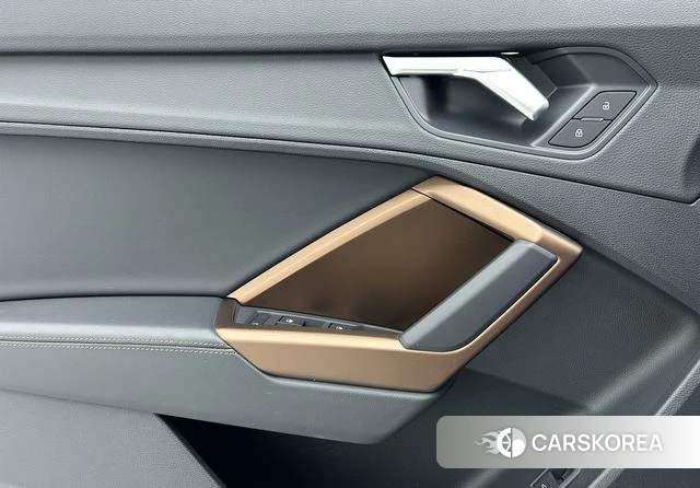 Audi Q3 id 4359350 из Китая 14