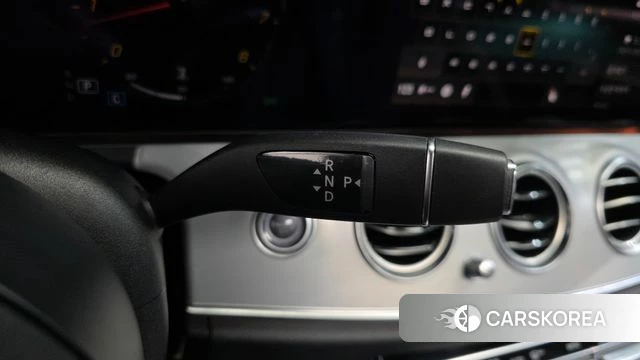 Mercedes-Benz E-Class W213 id 4793753 из Кореи 32