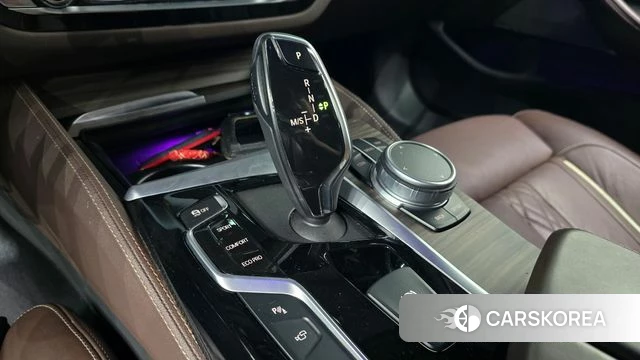 BMW 5 Series (G30) id 3885506 из Кореи 20