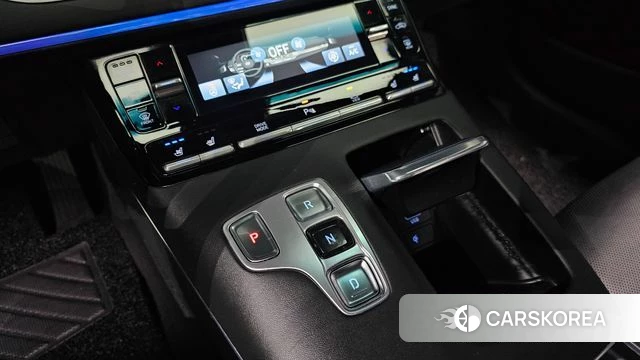 Hyundai The New Grandeur IG id 4195513 из Кореи 31