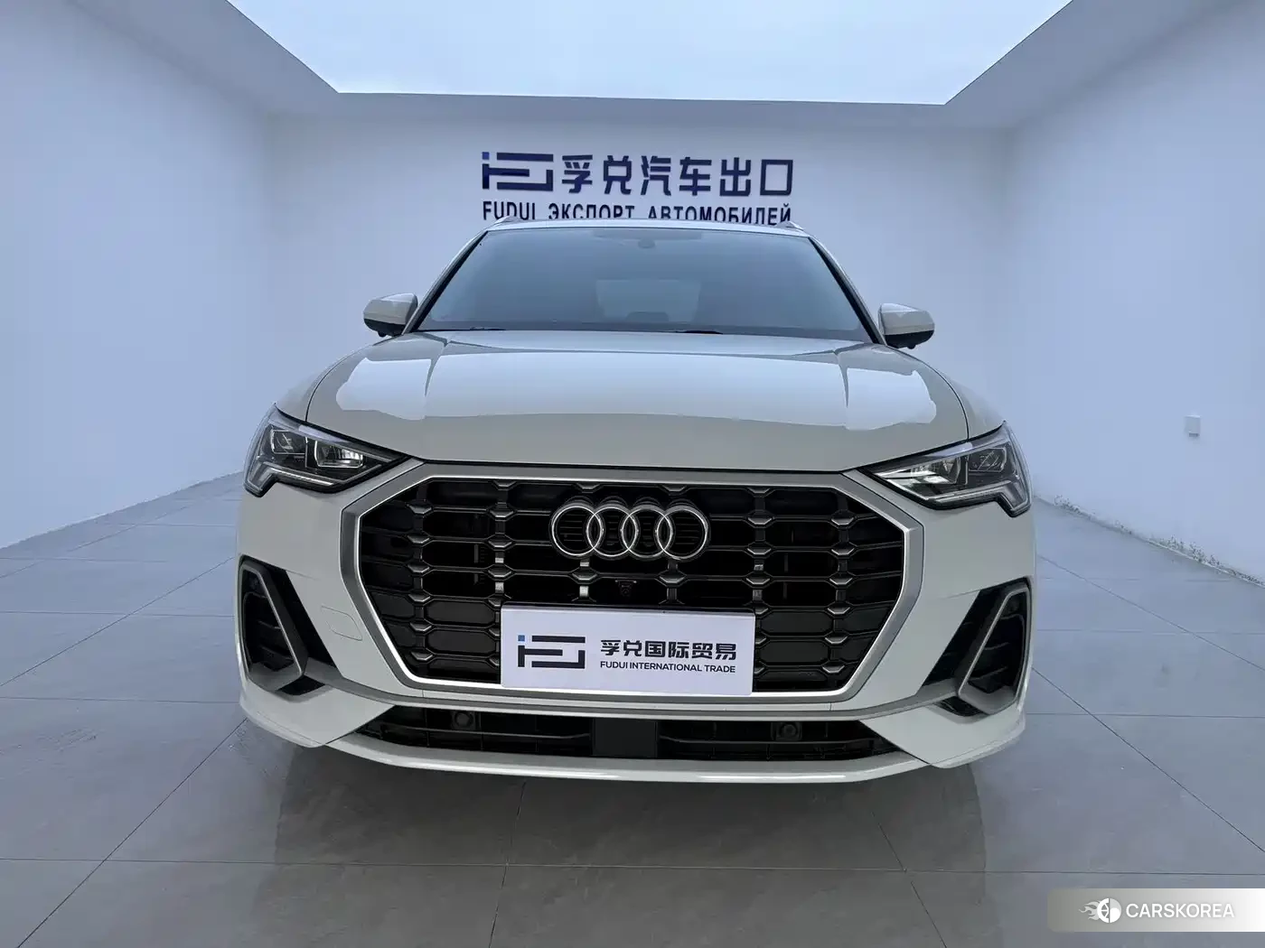 Audi Q3 id 4577643 из Китая 17
