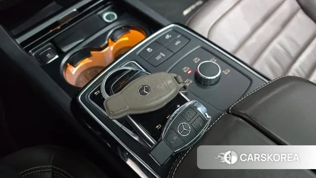 Mercedes-Benz GLE - Class W166 id 3530756 из Кореи 19