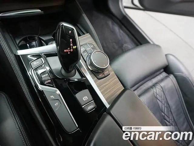 BMW 5 Series (G30) id 2692739 из Кореи 19