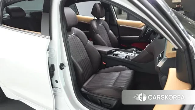 Genesis The New G70 id 3366881 из Кореи 19